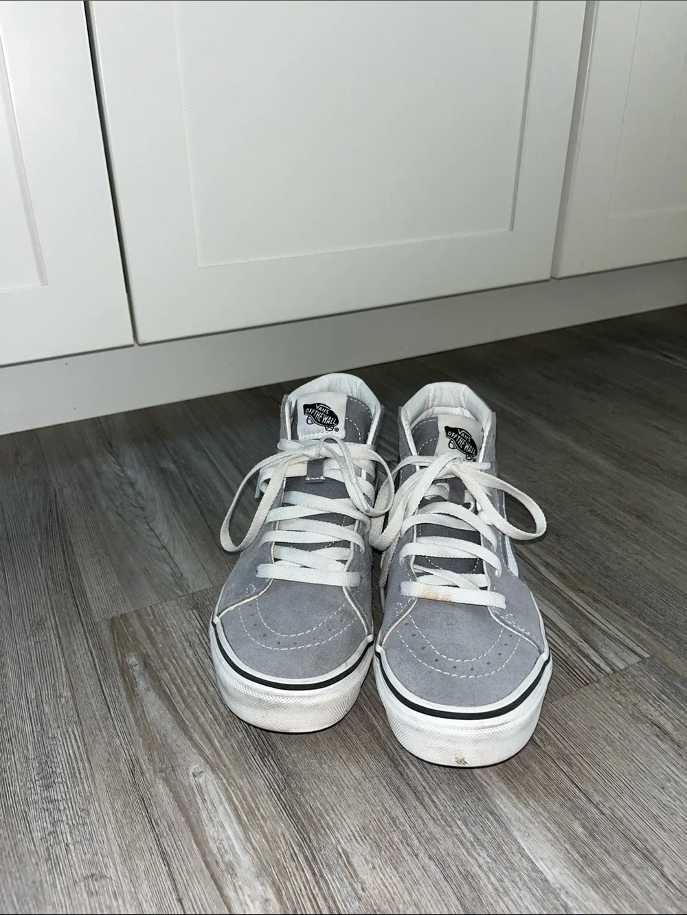 Vans Kids High-Top Sneakers in Gray and White